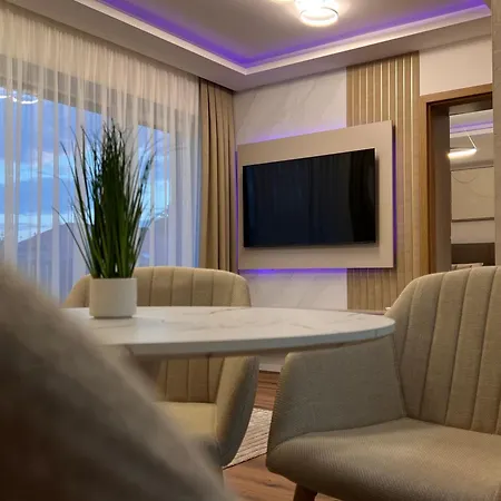 Lily Lux Apartment *